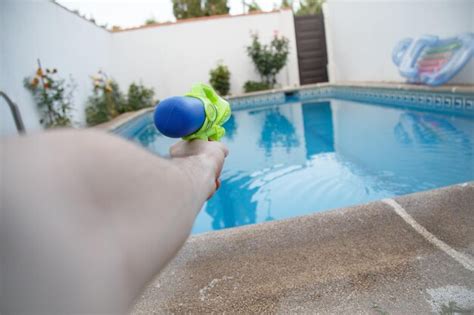 'holding in squirt' Search .